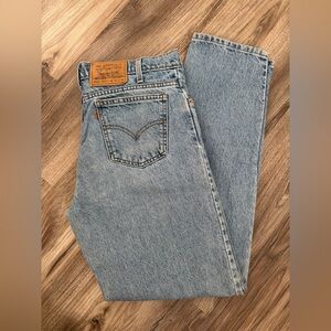 Vintage Levi’s 550 Orange Tab 90’s Relaxed Taper Jeans 
34x34